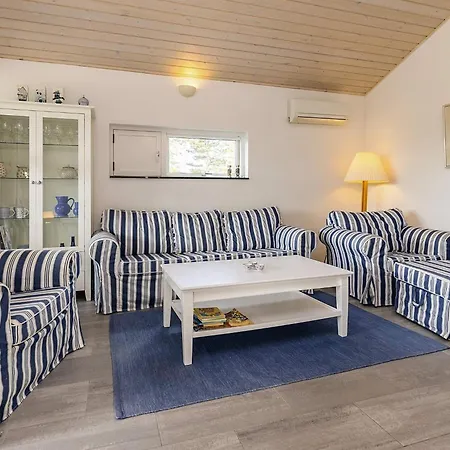 Semesterbostad 4 Star In Karrebaeksminde Eno By