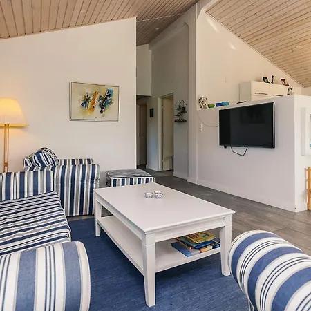 4 Star In Karrebaeksminde Semesterbostad *