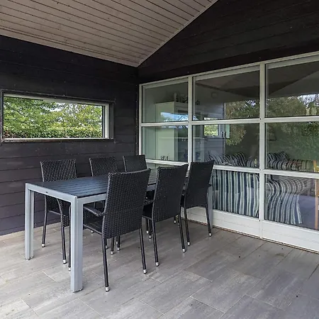 4 Star In Karrebaeksminde Semesterbostad Eno By